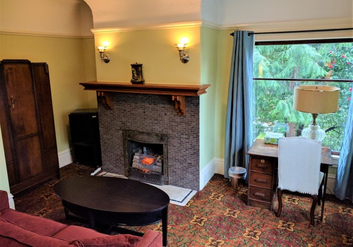 Bluebird Guesthouse — photo 34 of 60