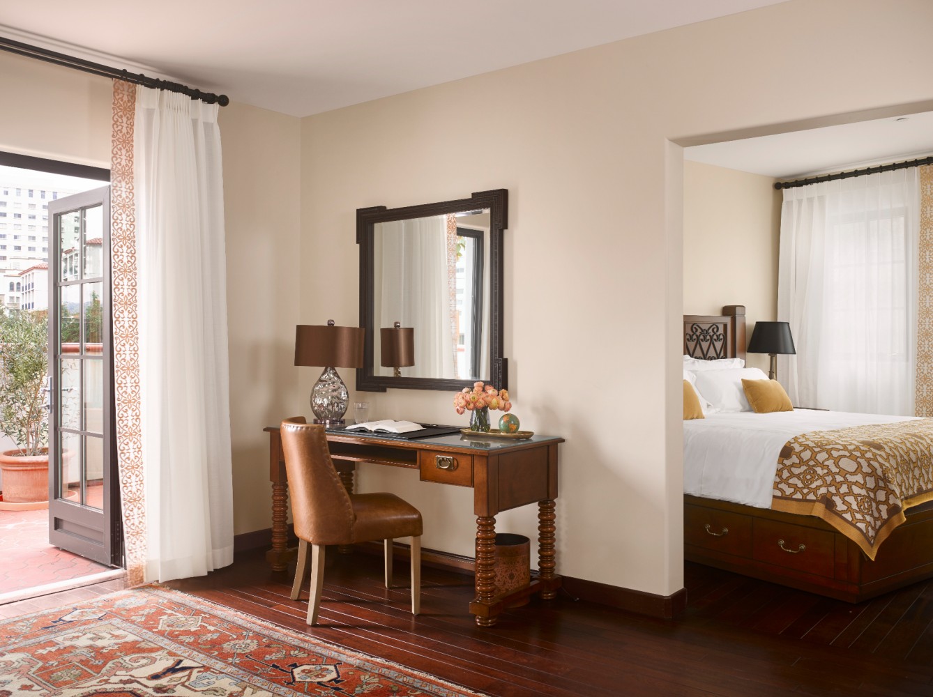 Plaza La Reina Hotel — photo 19 of 44